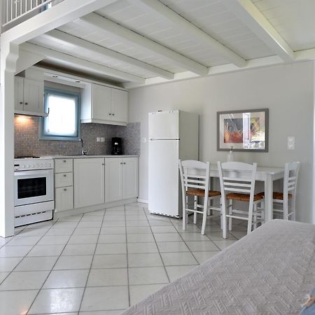 Tonia Apartments Paros Chrisi Akti  Exteriér fotografie