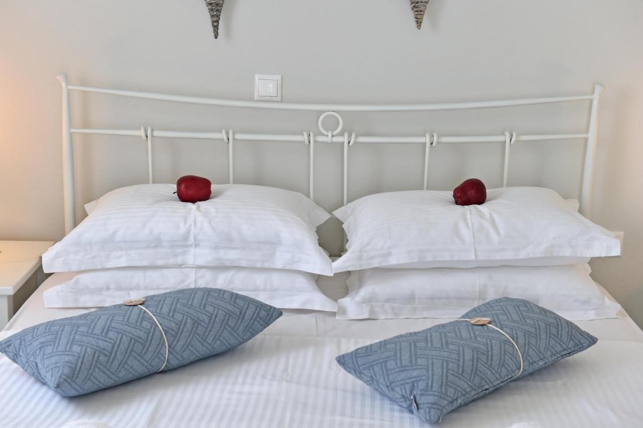 Tonia Apartments Paros Chrisi Akti  Exteriér fotografie
